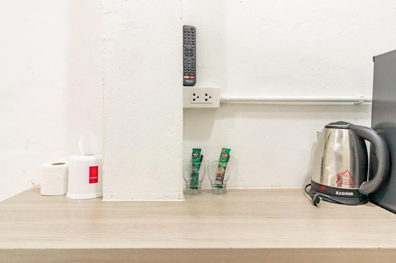 Ze Residence Bang Aor Station Μπανγκόκ Εξωτερικό φωτογραφία